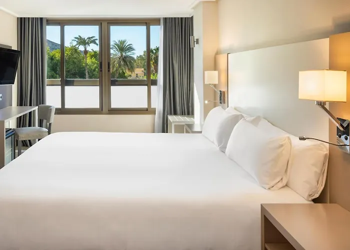 Hotel de 4 estrellas: B&B Hotel Cartagena Cartagonova