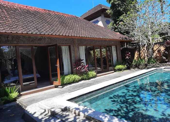 Luxury hotel only: Nefatari Exclusive Villas