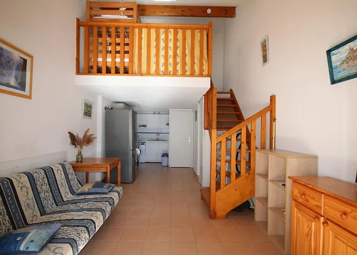 Villa 4 Couchages Terrasse Sud Parking Piscine Commune Dans Residence Securisee A 200M De La Mer Lrma34