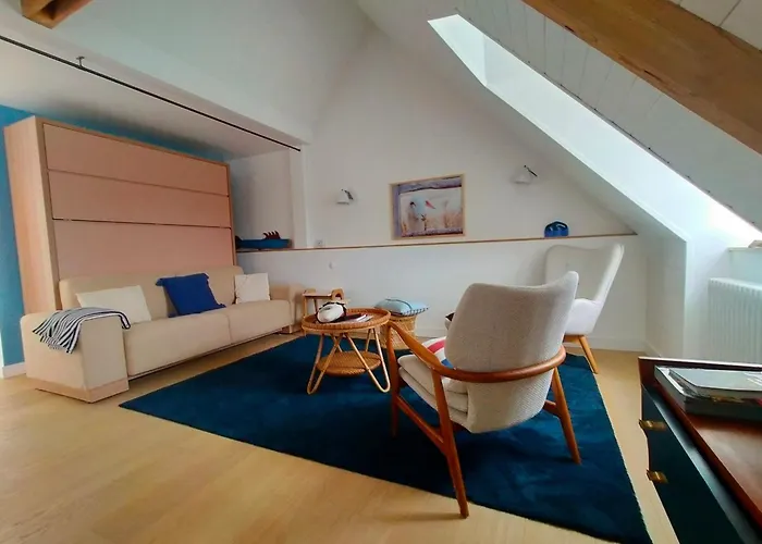 Studio élégant à Sauzon, port et village - FR-1-418-185