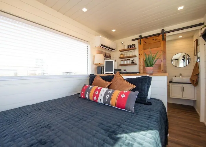 New The Buffalo-Shipping Container In Alpine