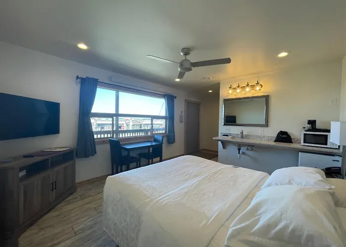 Motel: The Inn At Old Town