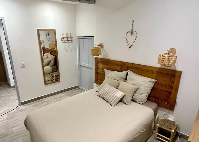 Appartement T2 centre village