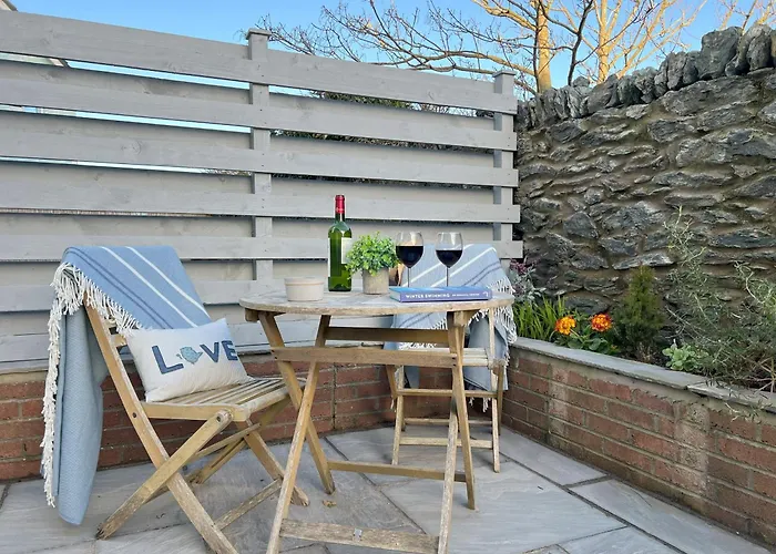 Anglesey Coastal Cottage 200 Metres From Beach, Dog And Family Friendly