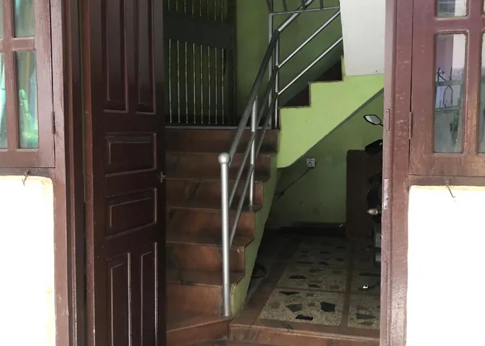Diamond Home Stay - Private Rooms