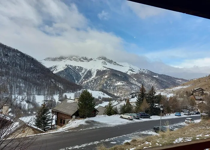 Les Airelles 33 Rue Du Pas Du Chai, Molines En Queyras Classe 3 Etoiles