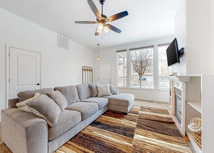 Mtn-View Pocatello Home Near Town & Trails