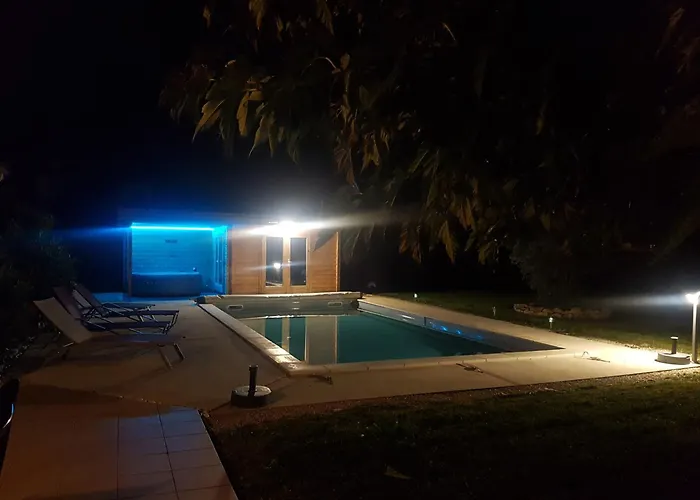 Villa spacieuse 4 chambres Gîte les manoques