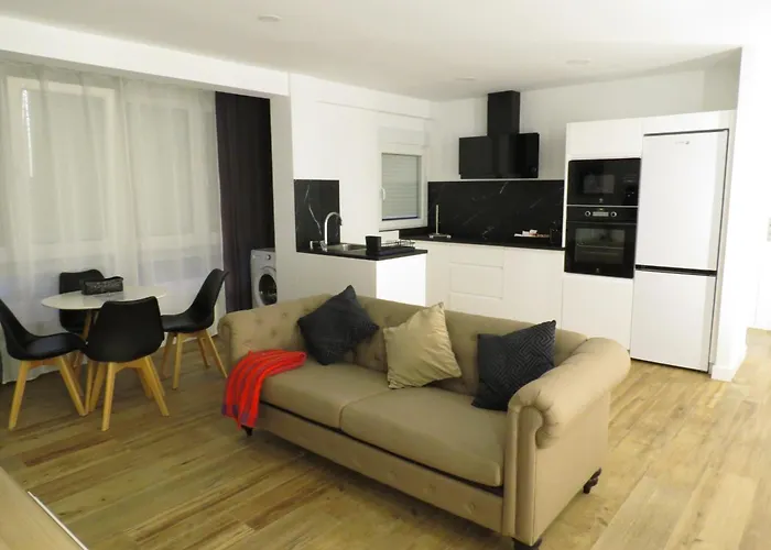 Apartamento AIRES DEL NORTE, con ASCENSOR y WiFi gratis