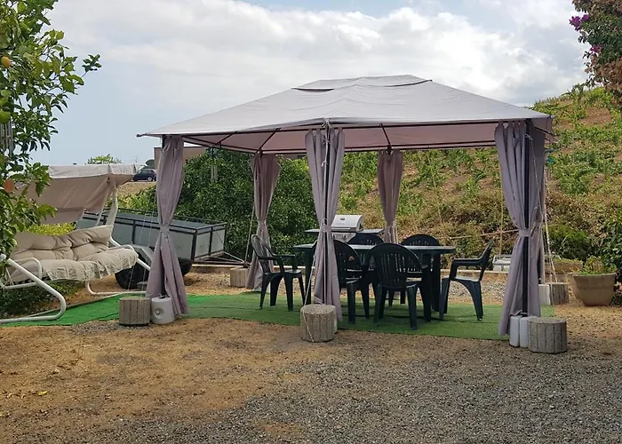Charmant T3 en rez de jardin d'une villa