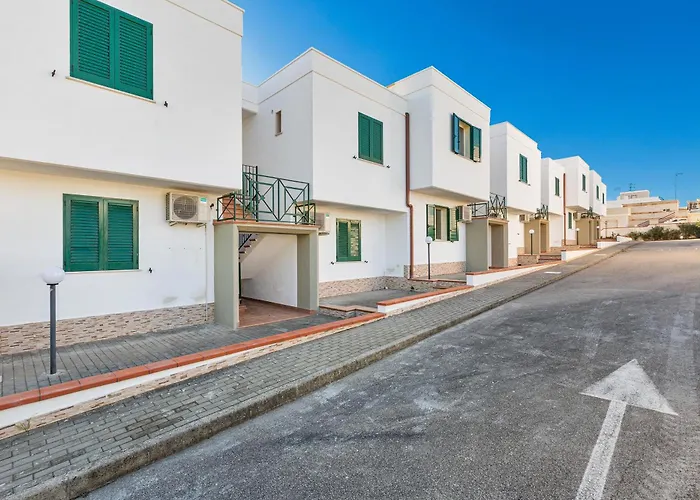 Blusea Beach Apartments