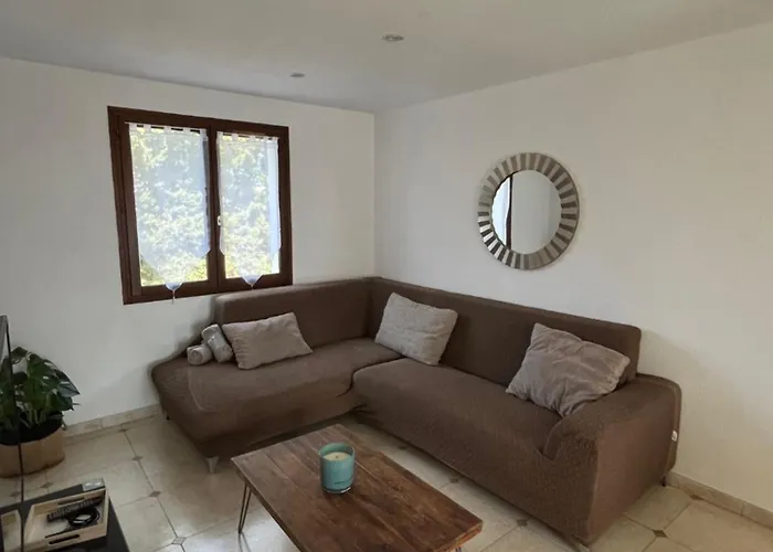 Maison avec grand jardin - Can Cando
