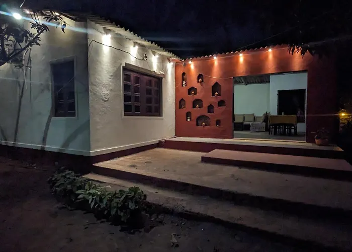 B&B only: The Banana Leaf