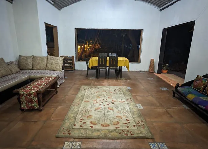 B&B only: The Banana Leaf