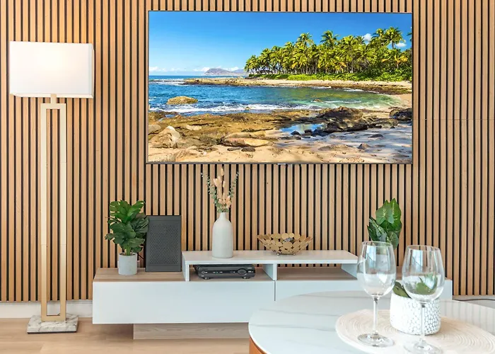 Ocean Retreat: Remodeled Pacific Monarch Haven
