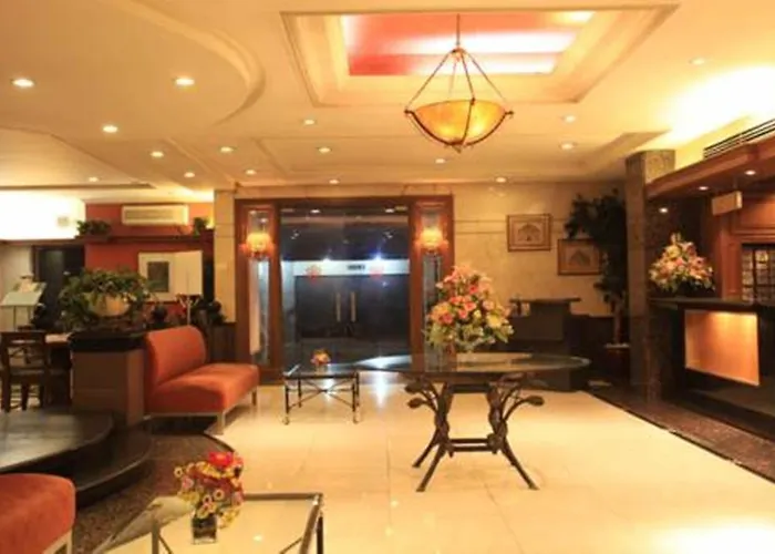 Mabini Mansion Hotel & Residential Suites