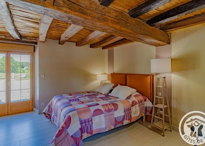 Gîte familial avec piscine privée, proche d'Angers et du Zoo de La Flèche - FR-1-622-65