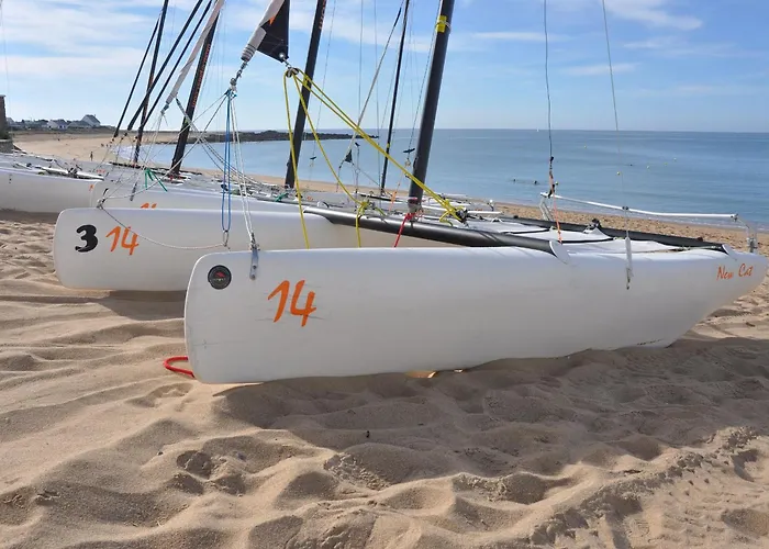 Fermette Rénovée avec Jardin Privatif et Wifi à 12km des Plages - FR-1-306-1257