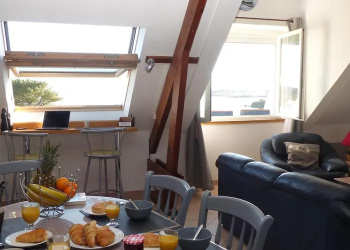 Appartement tout confort avec vue sur mer