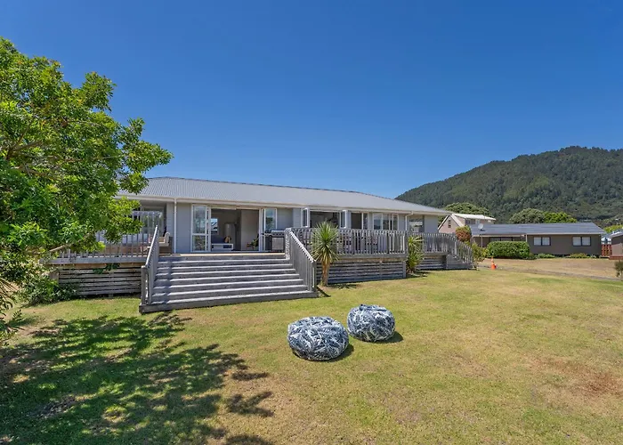 Family Oasis - Pauanui Holiday Home