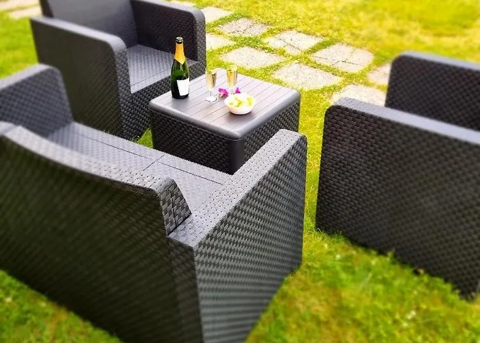 Gîte Bleuet, petit LOFT 2 à 6 personnes, avec salle de jeux et SPA dans la résidence