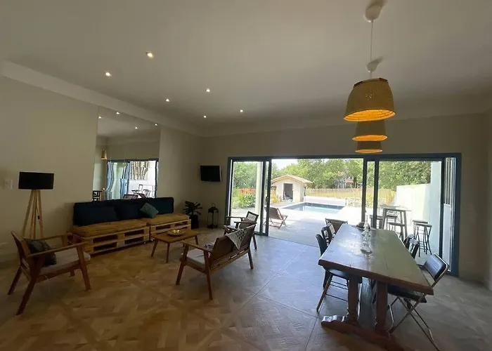 Le Pavillon d'été 4* - élégant et lumineux
