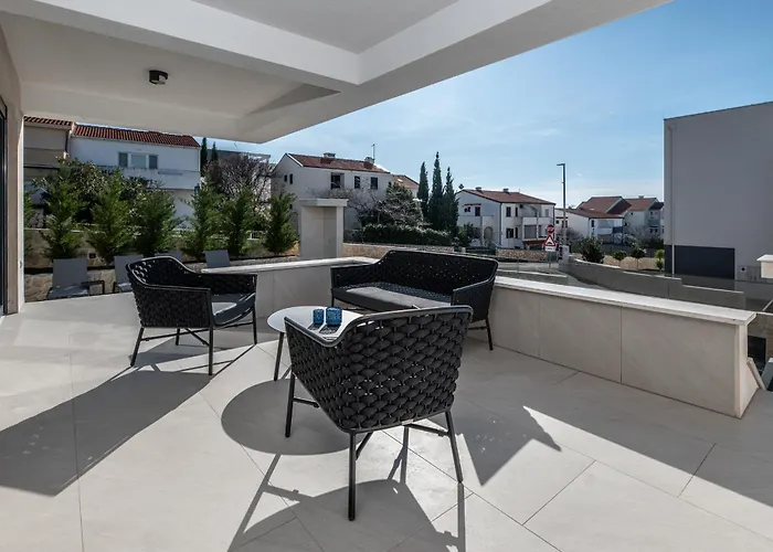 Luxury Villas Travera