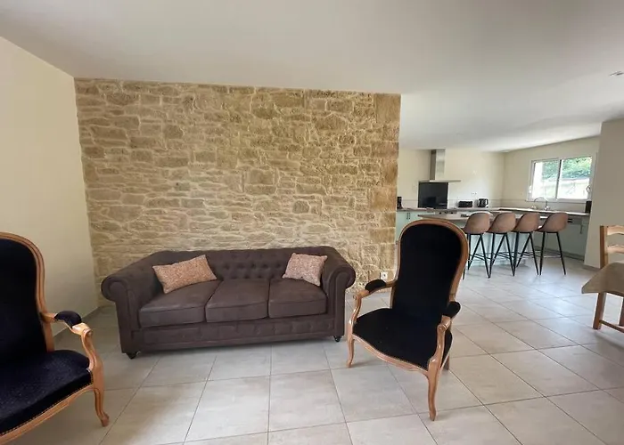 Les Amandiers*Piscine chauffée*3 kms centre historique SARLAT