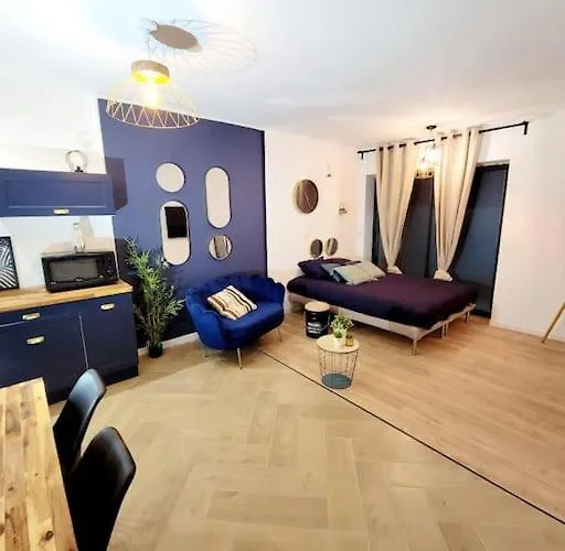 Le Very Cozy