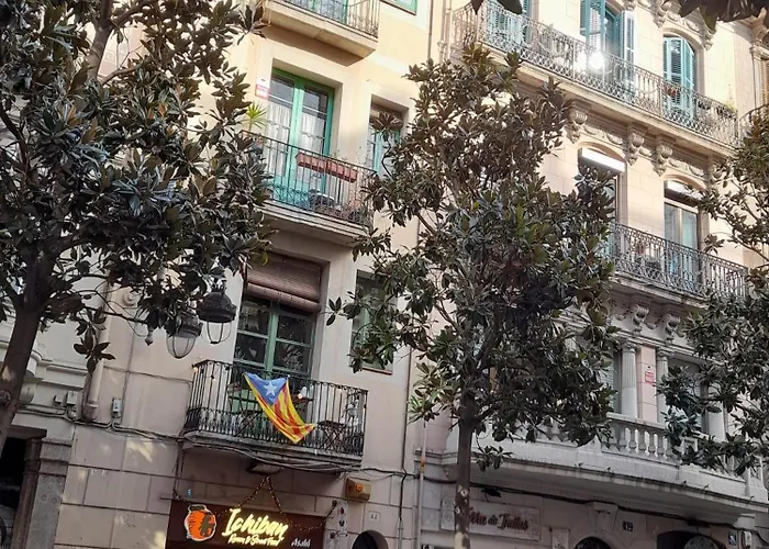 La Casa De Laura Nisia