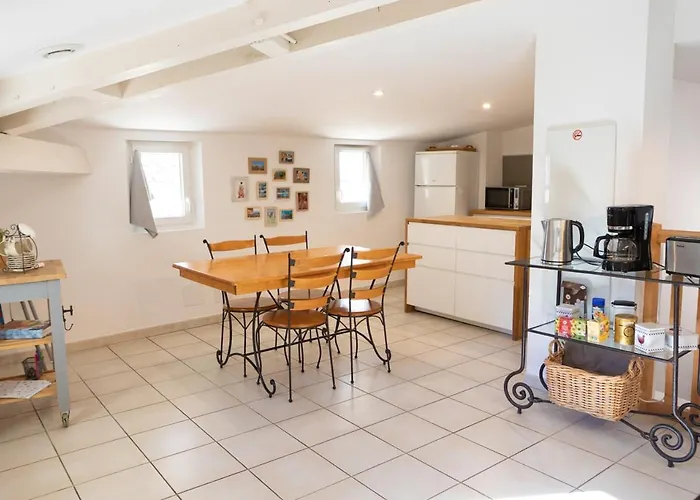 Appartement spacieux Rochereau