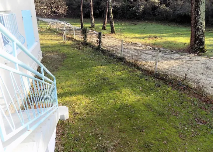 Ronce-les-Bains - APPARTEMENT 1er ETAGE droit - 90m de la PLAGE