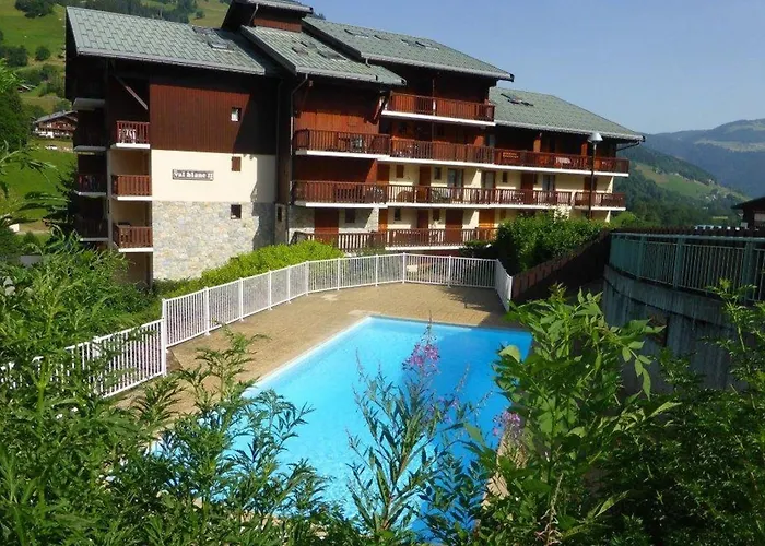 Duplex 6 Pers à Arêches-Beaufort : Piscine, Garage, Proche Ski, Animaux OK, Wifi - FR-1-342-255