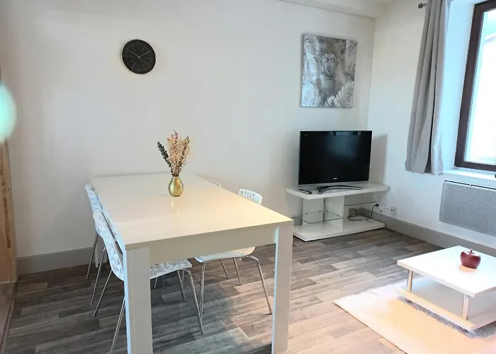 Appartement Les Iris, au calme, proche du centre