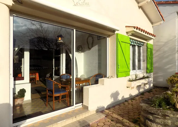 Royan - MAISON RUSTIQUE avec jardin clos - proche COMMERCES et PLAGES