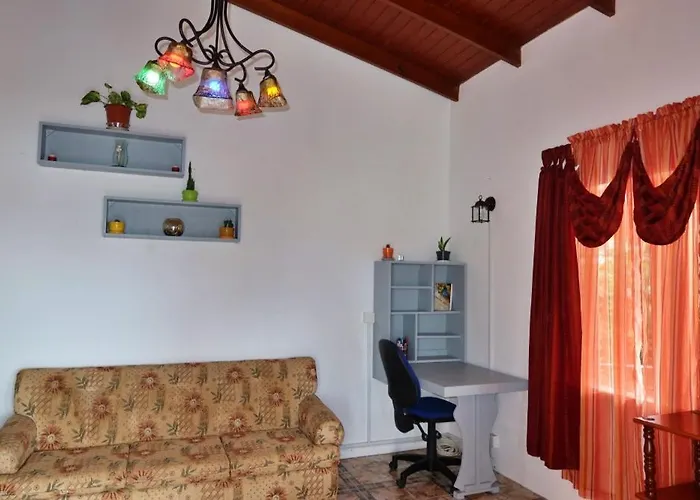 Elegant Rays Apartment- Golf Course , Grenada