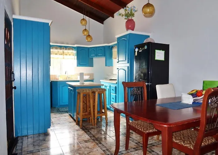 Elegant Rays Apartment- Golf Course , Grenada