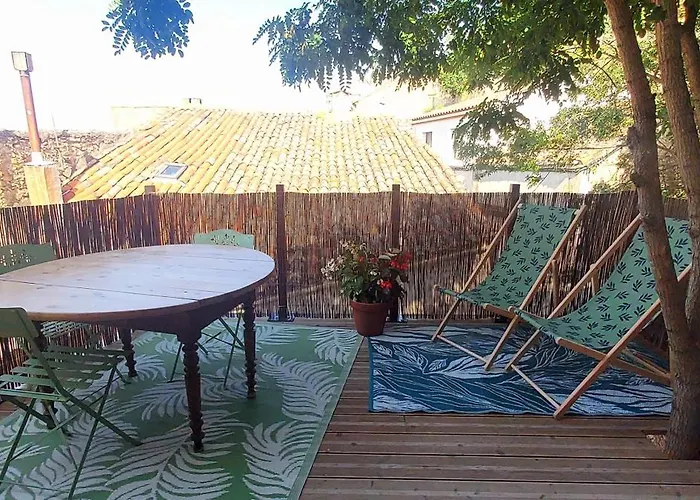 Jolie Maison Avec Terrasse