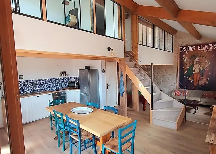 Jolie Maison Avec Terrasse