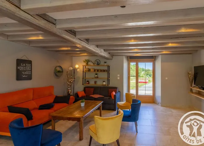 Gîte familial avec piscine privée, proche d'Angers et du Zoo de La Flèche - FR-1-622-65
