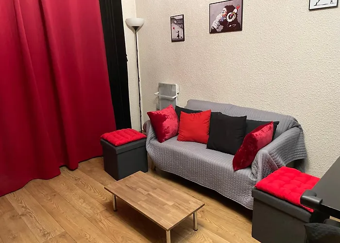 La Petite Corneille - a chic&central studio.