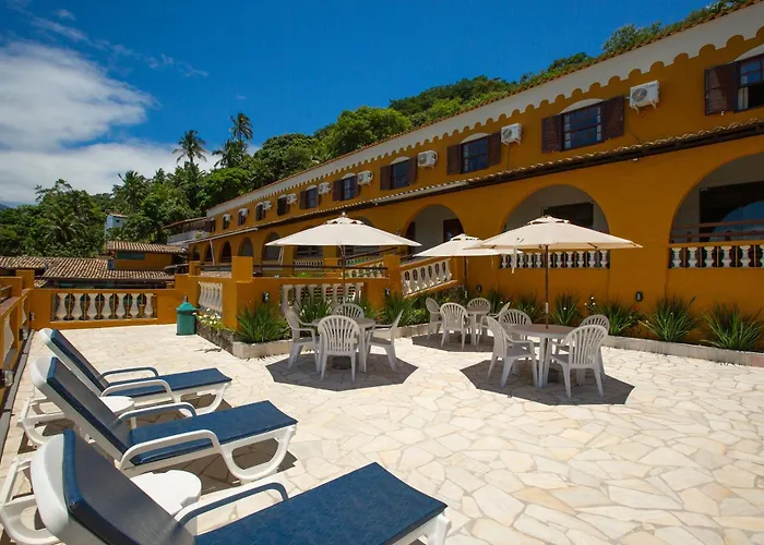 Colonial Hotel
