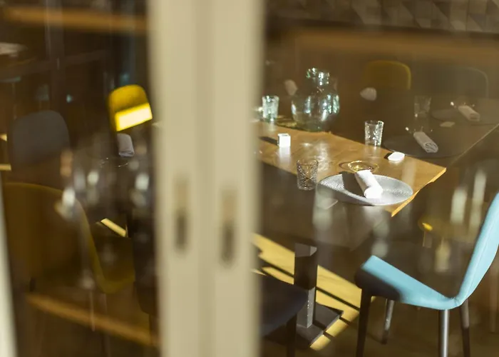 Hotel: Hotel Javier Montero