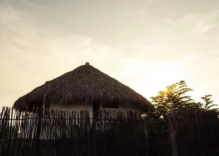 Villas Oasis, Troncones