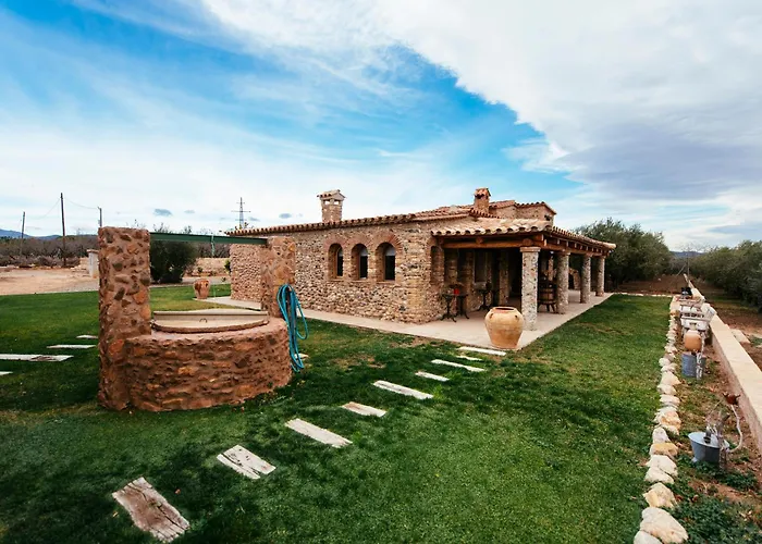 Casa Hostalets - Renovated Casa In The Middle Of The Olive Trees Near The Beach