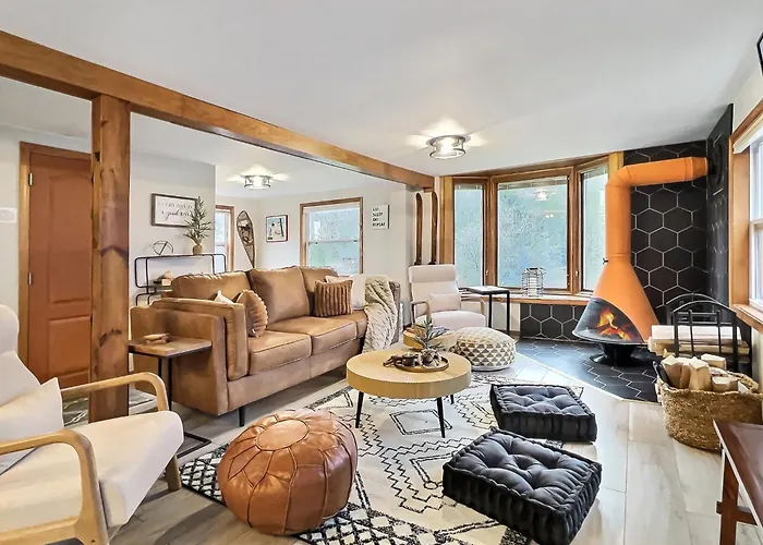 Maples Retreat - 2 Acres - Fireplace