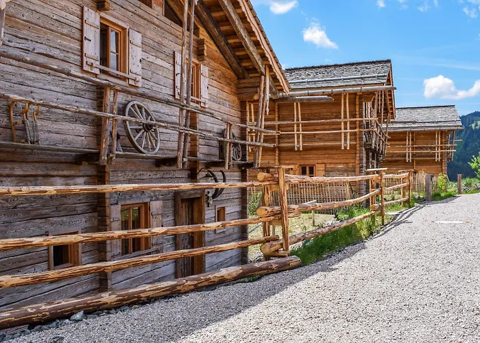 Haustierfreundliches Hotel: Schrofen Chalets