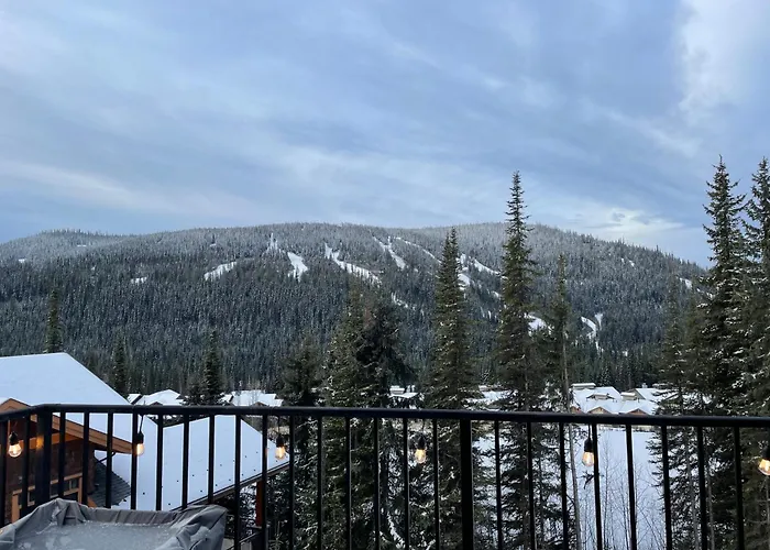 Luxury Top Floor Ski In Ski Out Private Hot Tub And Mountain Views