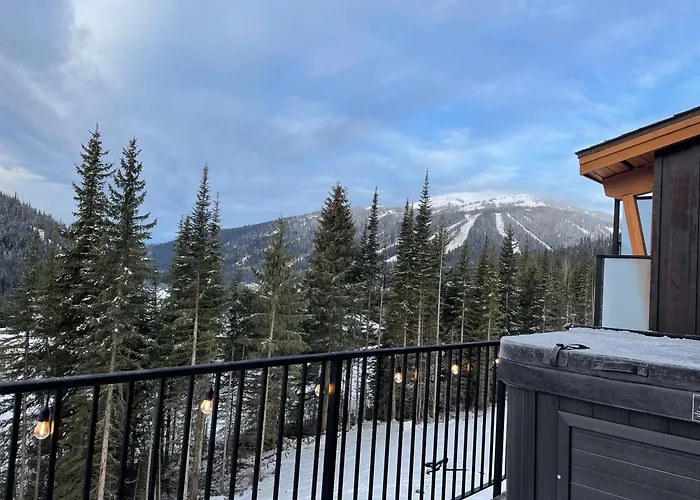 Luxury Top Floor Ski In Ski Out Private Hot Tub And Mountain Views