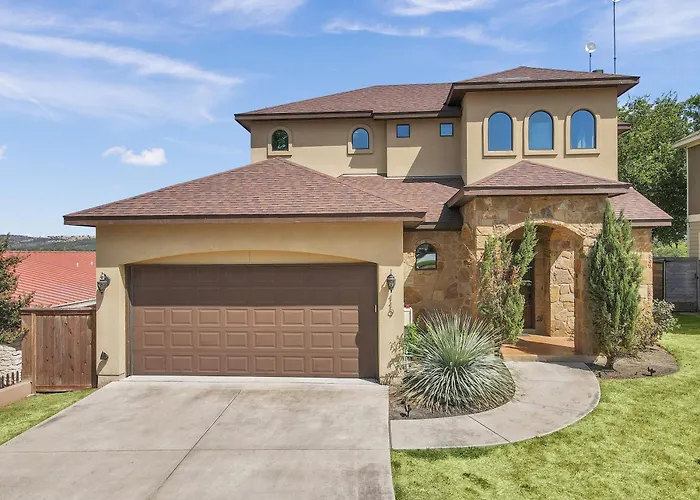 119 Christopher Concierge Services Available